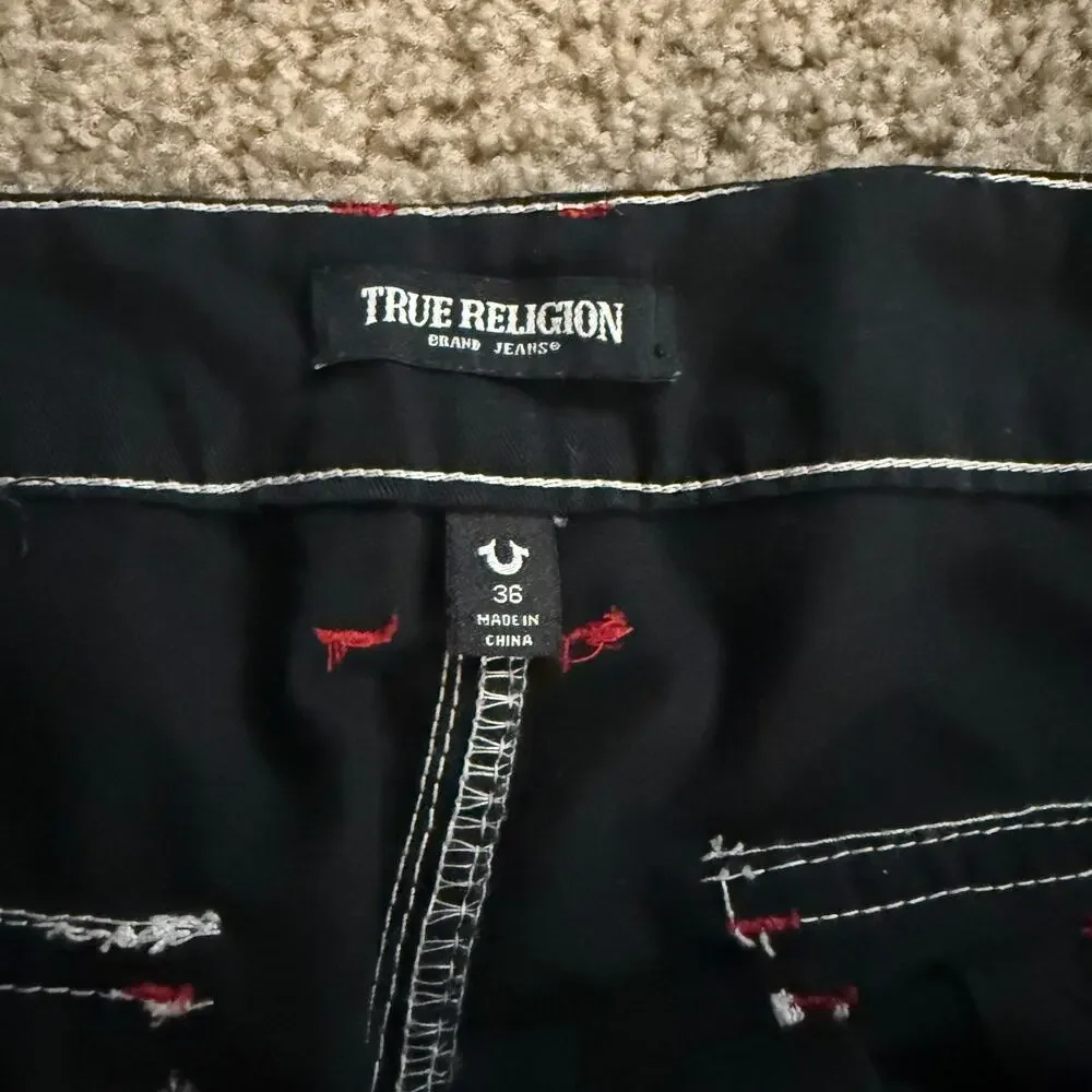 True Religion Black Cargo Shorts Contrast Stitch Size 36 Y2K